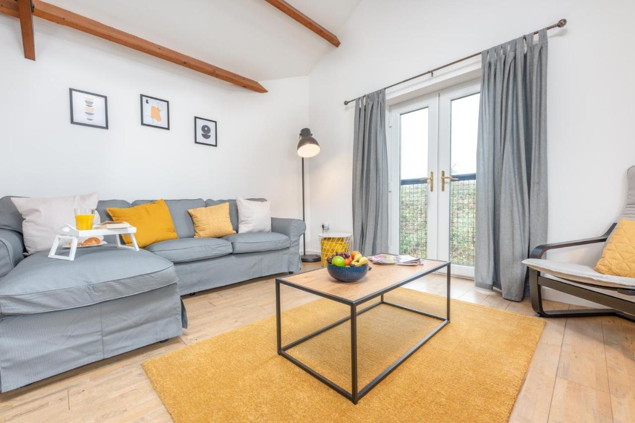 Stayright- 2 Bedroom House, Centrally Located & Close Walk To City Centre Кардіфф Екстер'єр фото