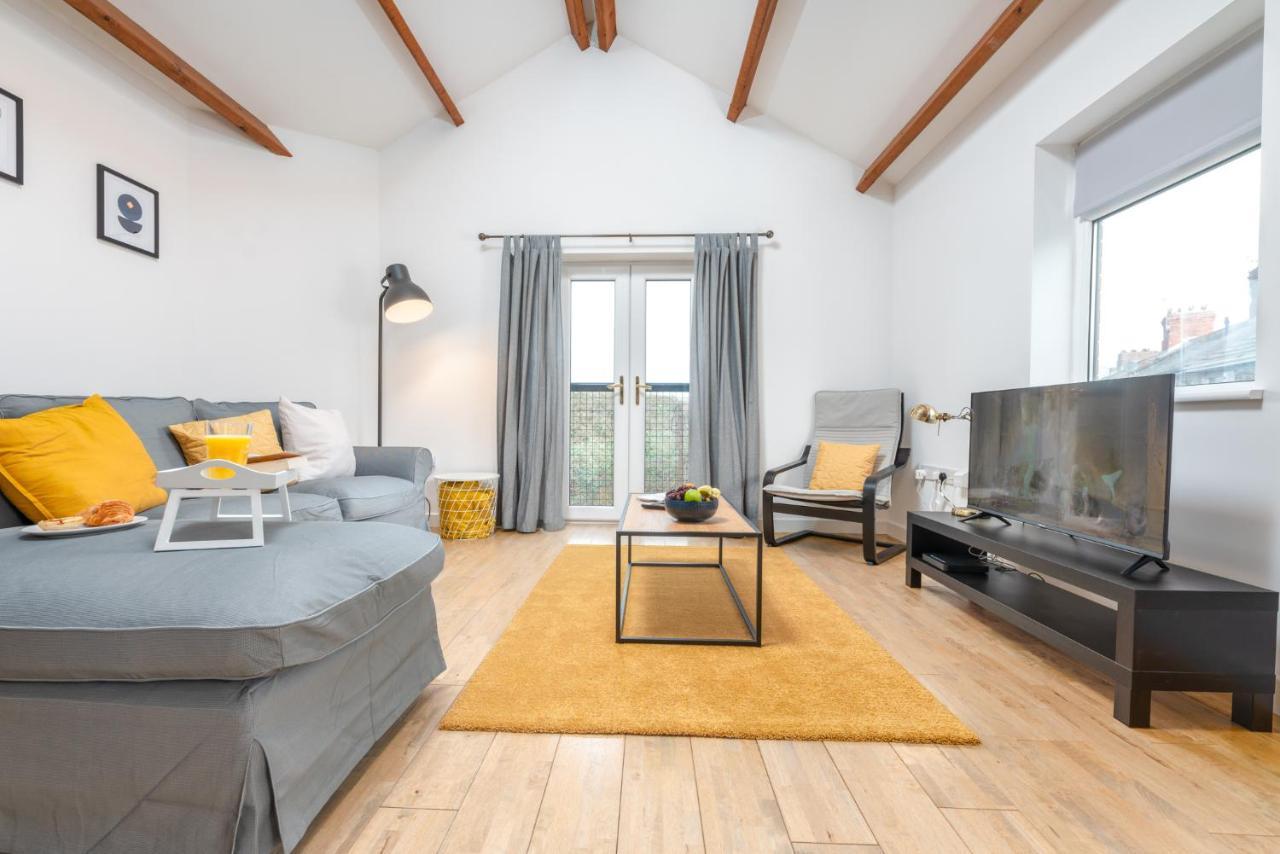 Stayright- 2 Bedroom House, Centrally Located & Close Walk To City Centre Кардіфф Екстер'єр фото